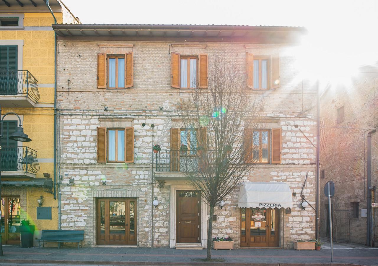 Locanda Il Giullare Pellegrino Santa Maria degli Angeli Kültér fotó